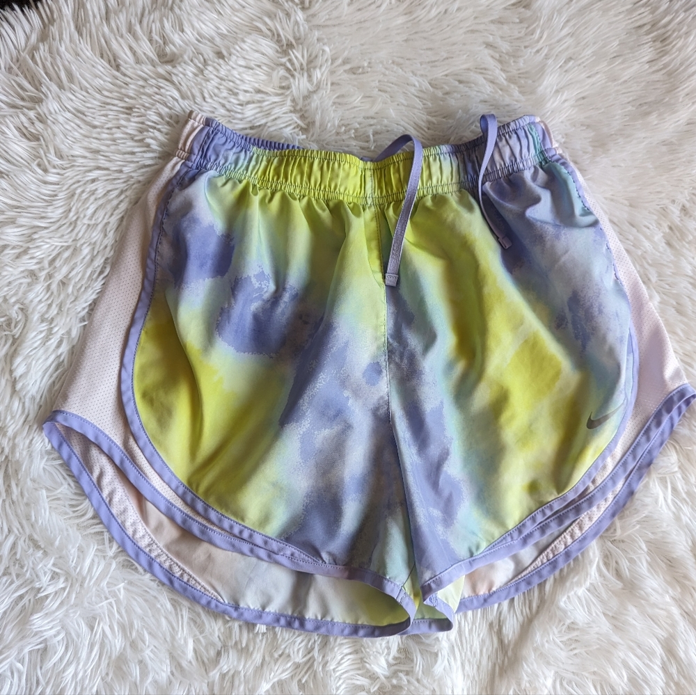 Nike Move To Zero Dri-Fit Tie Dye Running Shorts Women's size M